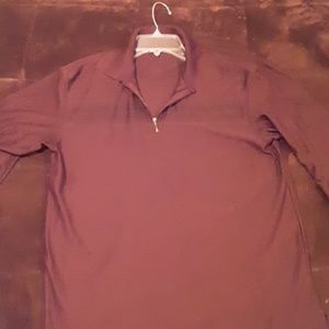 Quarter zip pull over